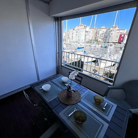 Calme, Vue Canal, Proche Et Commerces - Fr-1-702-71 * آجد